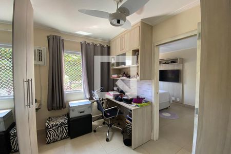 Apartamento à venda com 90m², 3 quartos e 1 vagaCloset da suíte