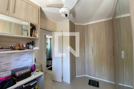 Apartamento à venda com 90m², 3 quartos e 1 vagaCloset da suíte