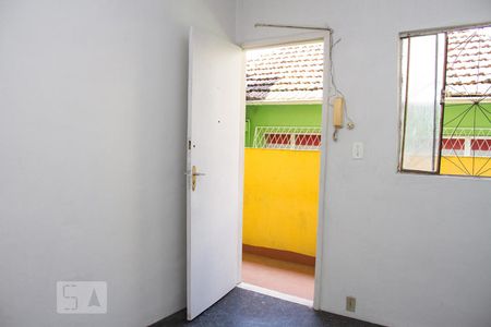 Sala de casa para alugar com 1 quarto, 35m² em Encantado, Rio de Janeiro