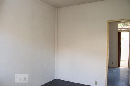 Sala de casa para alugar com 1 quarto, 35m² em Encantado, Rio de Janeiro
