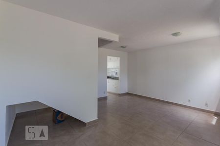 Sala de casa de condomínio para alugar com 3 quartos, 90m² em Jardins Mangueiral , Brasília