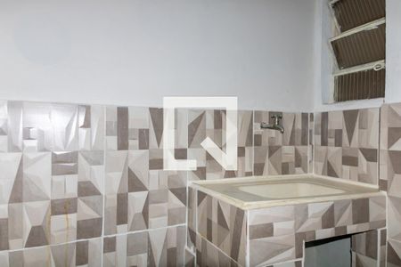 Casa de condomínio para alugar com 38m², 1 quarto e sem vaga