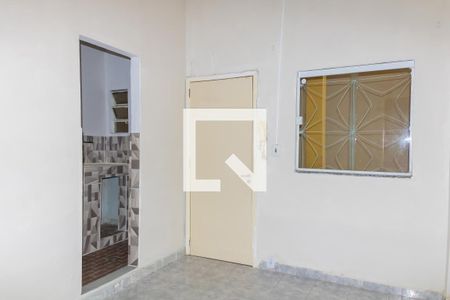 Casa de condomínio para alugar com 38m², 1 quarto e sem vaga