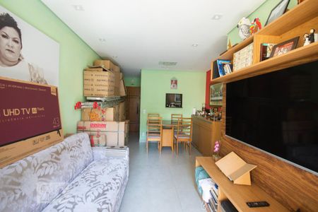 Sala de apartamento para alugar com 2 quartos, 50m² em Parque das Jabuticabeiras, Diadema