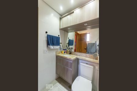 Banheiro Social de apartamento para alugar com 2 quartos, 50m² em Parque das Jabuticabeiras, Diadema