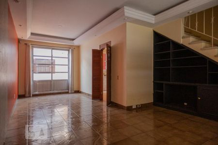 Sala de casa de condomínio à venda com 3 quartos, 150m² em Ipiranga, São Paulo