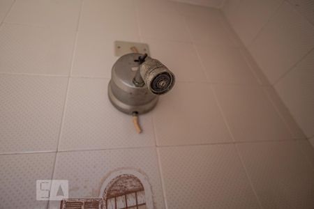 Casa de condomínio à venda com 150m², 3 quartos e 2 vagas Casa de condomínio à venda com 150m², 3 quartos e 2 vagasBanheiro 1 Chuveiro