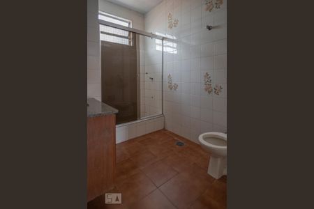 Casa de condomínio à venda com 150m², 3 quartos e 2 vagas Casa de condomínio à venda com 150m², 3 quartos e 2 vagasBanheiro 2