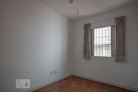 Casa de condomínio à venda com 150m², 3 quartos e 2 vagas Casa de condomínio à venda com 150m², 3 quartos e 2 vagasQuarto 2