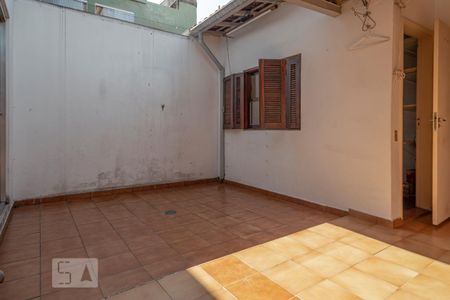 Casa de condomínio à venda com 150m², 3 quartos e 2 vagas Casa de condomínio à venda com 150m², 3 quartos e 2 vagasÁrea de Serviço