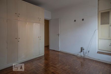 Casa de condomínio à venda com 150m², 3 quartos e 2 vagas Casa de condomínio à venda com 150m², 3 quartos e 2 vagasQuarto 1