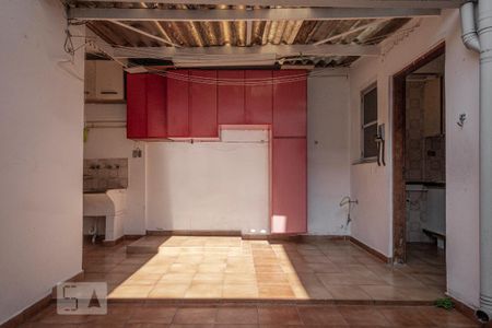 Casa de condomínio à venda com 150m², 3 quartos e 2 vagas Casa de condomínio à venda com 150m², 3 quartos e 2 vagasÁrea de Serviço