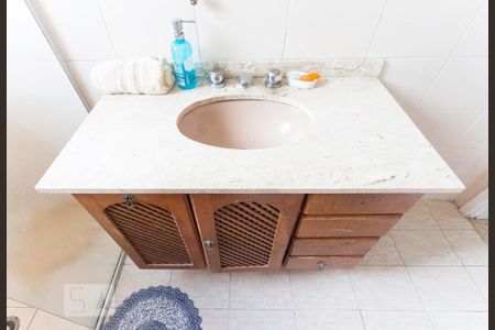 Apartamento à venda com 95m², 2 quartos e sem vaga Apartamento à venda com 95m², 2 quartos e sem vagaBanheiro