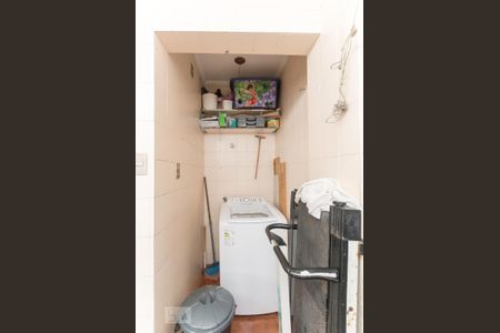 Apartamento à venda com 95m², 2 quartos e sem vaga Apartamento à venda com 95m², 2 quartos e sem vagaÁrea de Serviço