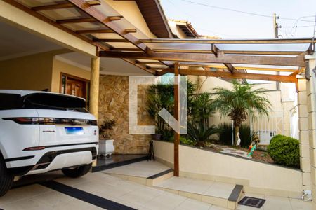 Casa à venda com 292m², 4 quartos e 4 vagas Casa à venda com 292m², 4 quartos e 4 vagasGaragem