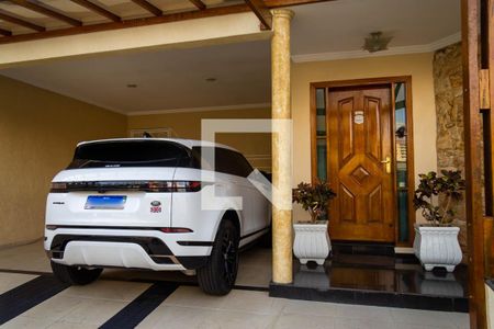 Casa à venda com 292m², 4 quartos e 4 vagas Casa à venda com 292m², 4 quartos e 4 vagasGaragem