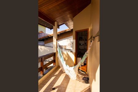 Casa à venda com 292m², 4 quartos e 4 vagas Casa à venda com 292m², 4 quartos e 4 vagasVaranda dos quartos 1 e 2