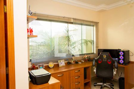 Casa à venda com 292m², 4 quartos e 4 vagas Casa à venda com 292m², 4 quartos e 4 vagasHall dos quartos