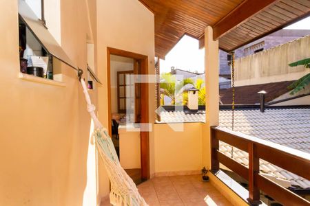 Casa à venda com 292m², 4 quartos e 4 vagas Casa à venda com 292m², 4 quartos e 4 vagasVaranda dos quartos 1 e 2