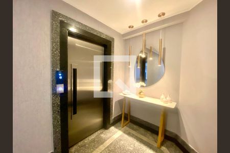 Apartamento à venda com 42m², 2 quartos e 1 vaga Apartamento à venda com 42m², 2 quartos e 1 vagaÁrea comum