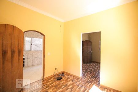 Quarto 1 de casa para alugar com 2 quartos, 60m² em Vila Zat, São Paulo