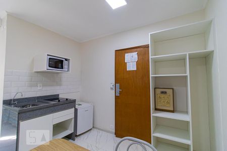 Cozinha de kitnet/studio para alugar com 1 quarto, 35m² em Consolação, São Paulo