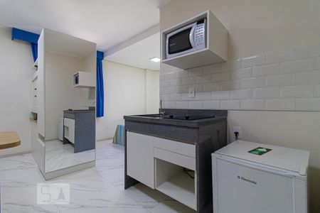 Cozinha de kitnet/studio para alugar com 1 quarto, 35m² em Consolação, São Paulo