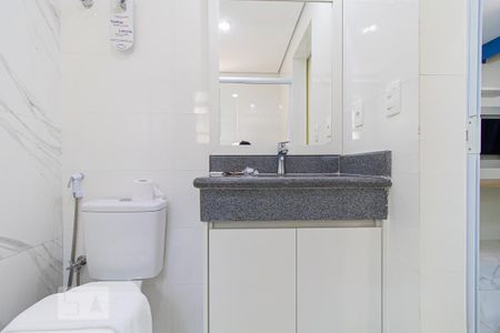 Studio para alugar com 35m², 1 quarto e sem vaga Studio para alugar com 35m², 1 quarto e sem vagaBanheiro