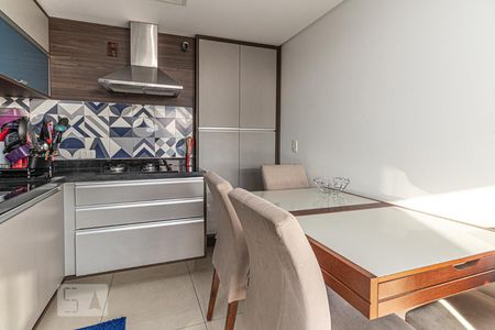 Apartamento à venda com 90m², 2 quartos e 1 vagaCozinha