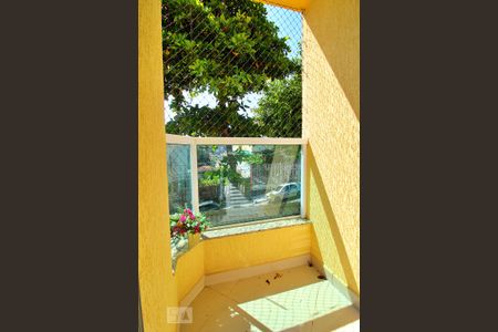 Apartamento para alugar com 60m², 2 quartos e 1 vagaVaranda da Suíte