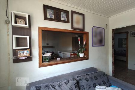 Sala de casa à venda com 3 quartos, 70m² em Santos Dumont, São Leopoldo