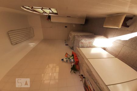 Casa à venda com 440m², 5 quartos e 2 vagas Casa à venda com 440m², 5 quartos e 2 vagasLavanderia