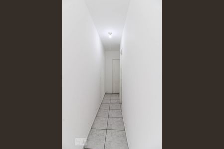 Corredor de apartamento para alugar com 2 quartos, 45m² em Vila Guilherme, São Paulo