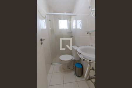 Banheiro Social de apartamento para alugar com 1 quarto, 35m² em Água Verde, Curitiba