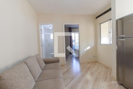 Sala de apartamento para alugar com 1 quarto, 35m² em Água Verde, Curitiba