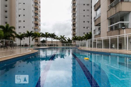 Apartamento para alugar com 92m², 3 quartos e 2 vagas Apartamento para alugar com 92m², 3 quartos e 2 vagasÁrea comum - Piscina