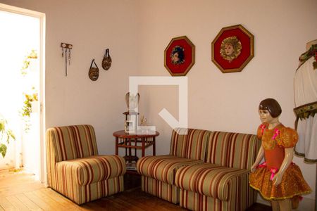 Sala de casa à venda com 3 quartos, 130m² em Centro, Campinas