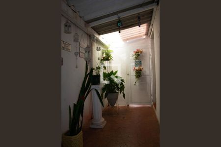 Casa à venda com 130m², 3 quartos e 1 vaga Casa à venda com 130m², 3 quartos e 1 vagaCorredor