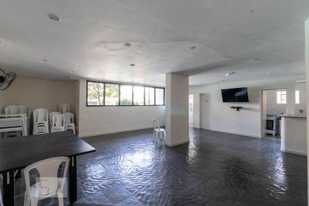 Apartamento à venda com 68m², 2 quartos e 1 vagaÁrea comum - Salão de festas