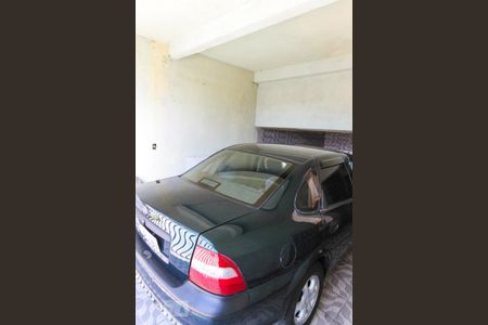 Casa à venda com 190m², 2 quartos e 2 vagas Casa à venda com 190m², 2 quartos e 2 vagasGaragem