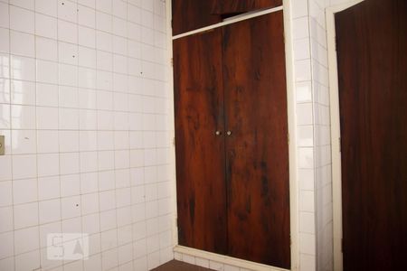 Banheiro de casa à venda com 4 quartos, 300m² em Centro, Campinas