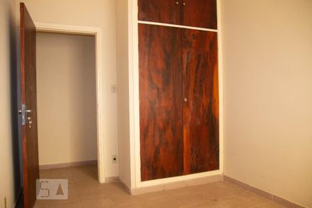 Casa à venda com 300m², 5 quartos e 3 vagasquarto 3