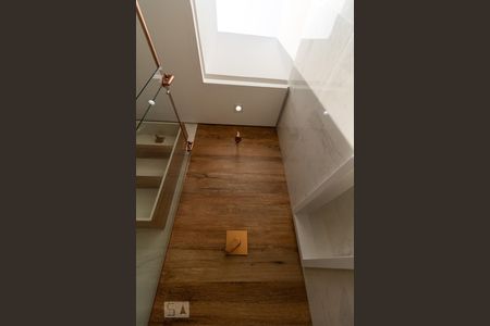 Casa à venda com 140m², 3 quartos e 2 vagas Casa à venda com 140m², 3 quartos e 2 vagasBanheiro Suíte 2