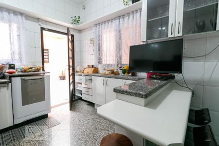 Casa à venda com 221m², 3 quartos e 2 vagasCozinha