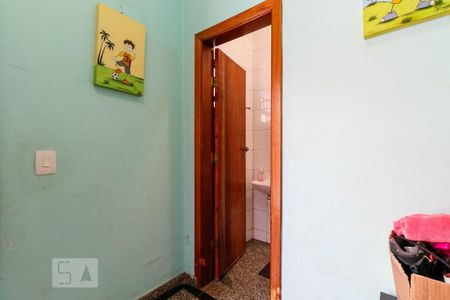 Casa à venda com 221m², 3 quartos e 2 vagasQuarto de Serviço