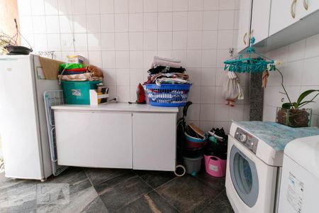 Casa à venda com 221m², 3 quartos e 2 vagasÁrea de serviço