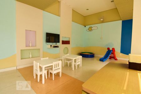 Apartamento para alugar com 160m², 3 quartos e 2 vagas Apartamento para alugar com 160m², 3 quartos e 2 vagasÁrea Comum - Brinquedoteca