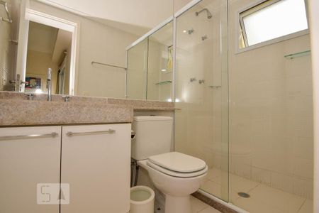 Apartamento para alugar com 160m², 3 quartos e 2 vagas Apartamento para alugar com 160m², 3 quartos e 2 vagasBanheiro da Suíte 2