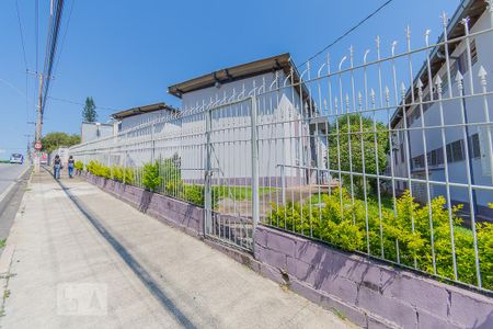 Apartamento para alugar com 50m², 2 quartos e 1 vagaFachada do Condomínio