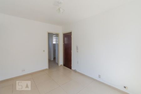 Apartamento para alugar com 50m², 2 quartos e 1 vagaSala